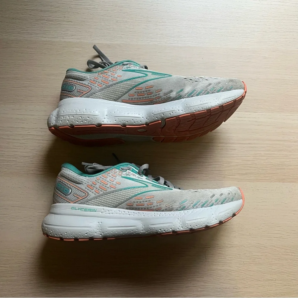 Brooks Glycerin Women's Athletic Running Shoes - blue and Orange, size 7.5